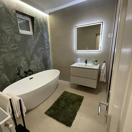 Sosto Liget House Feriehus Nyíregyháza